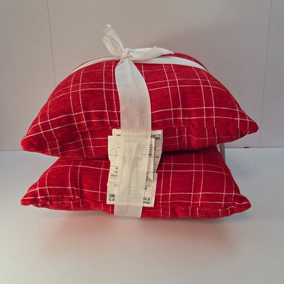 NWT - Wondershop at Target • 2-Pack Toss Pillows • Red Plaid • 16” x 16” - Picture 3 of 5
